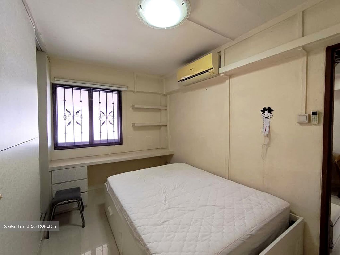 Blk 211 Jurong East Street 21 (Jurong East), HDB 3 Rooms #563616151